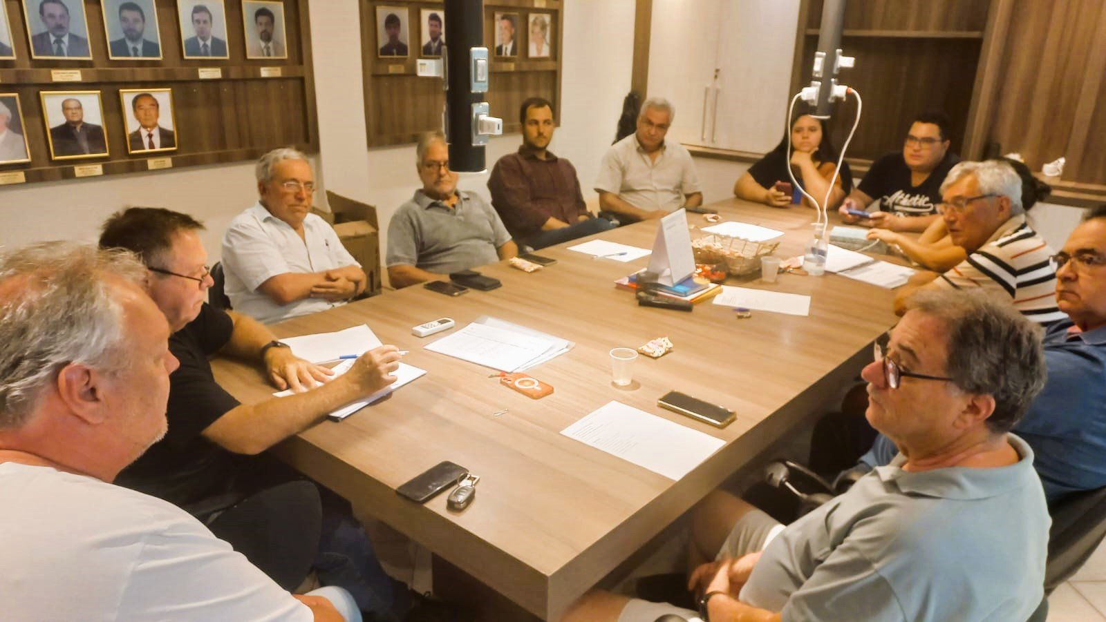 reunião-aea-fala-marilia