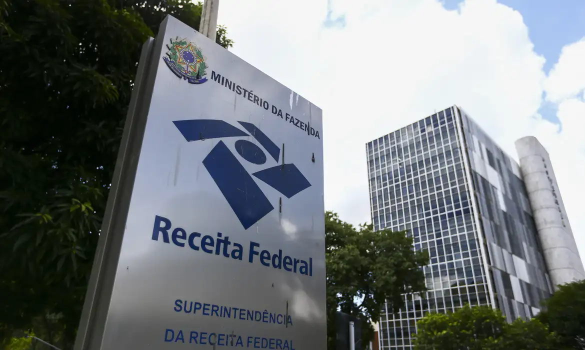 Contribuintetemat1deabrilparapagarReceitaFederaldbitoscom100dedescontoemjurosemultas_0296929001707919631.png