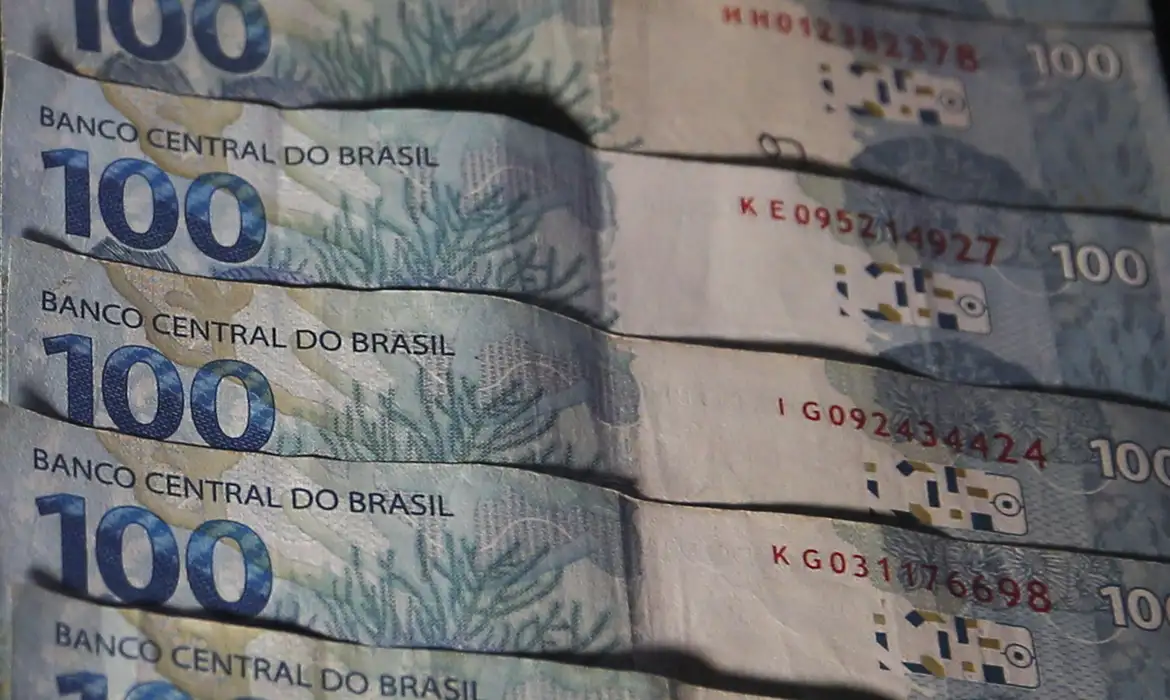 PropagprojetoemtramitaonoCongressofacilitapagamentodedvidasdosestadoscomaUnio_0111215001733972845.webp