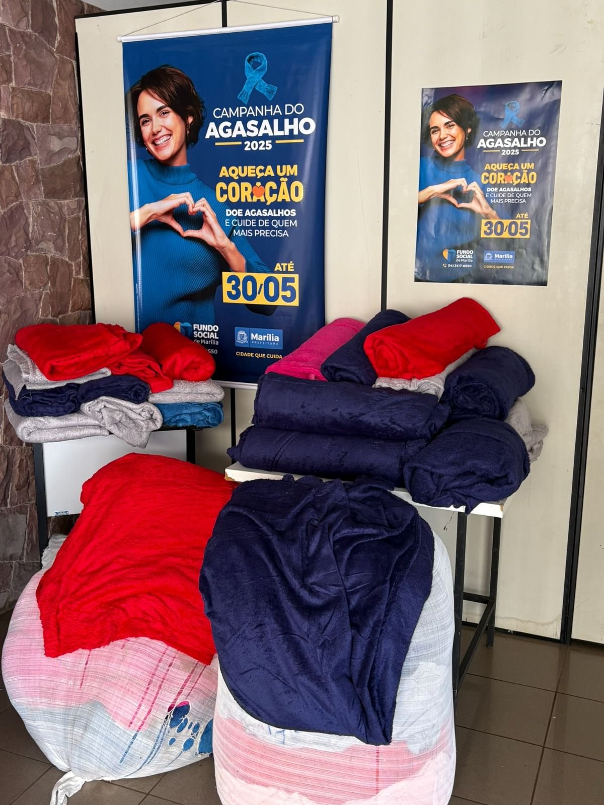 27-05 Fundo Social recebe doação de cobertores da Unimar1