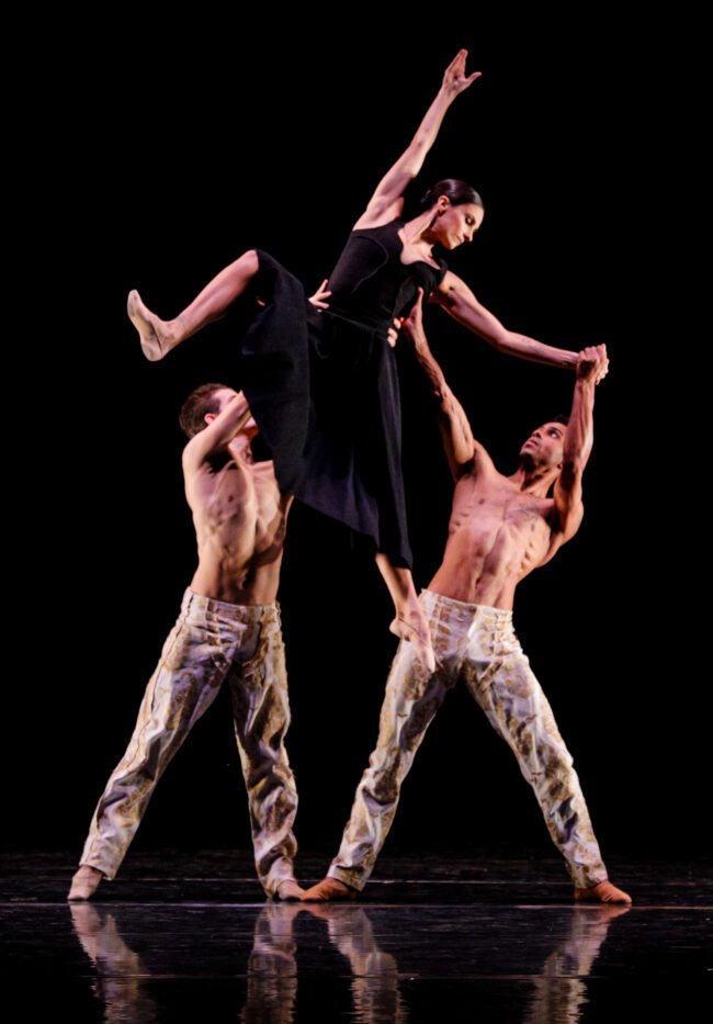 Sao-Paulo-Companhia-de-Danca-1400x933