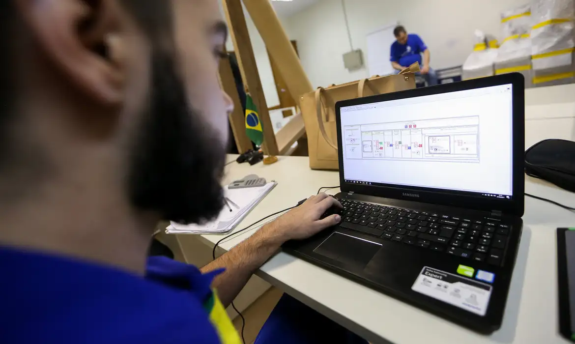 Senadoaprovaprojetoqueampliaparticipaodemicroepequenasempresasemlicitaespblicas_0502940001748473701.webp