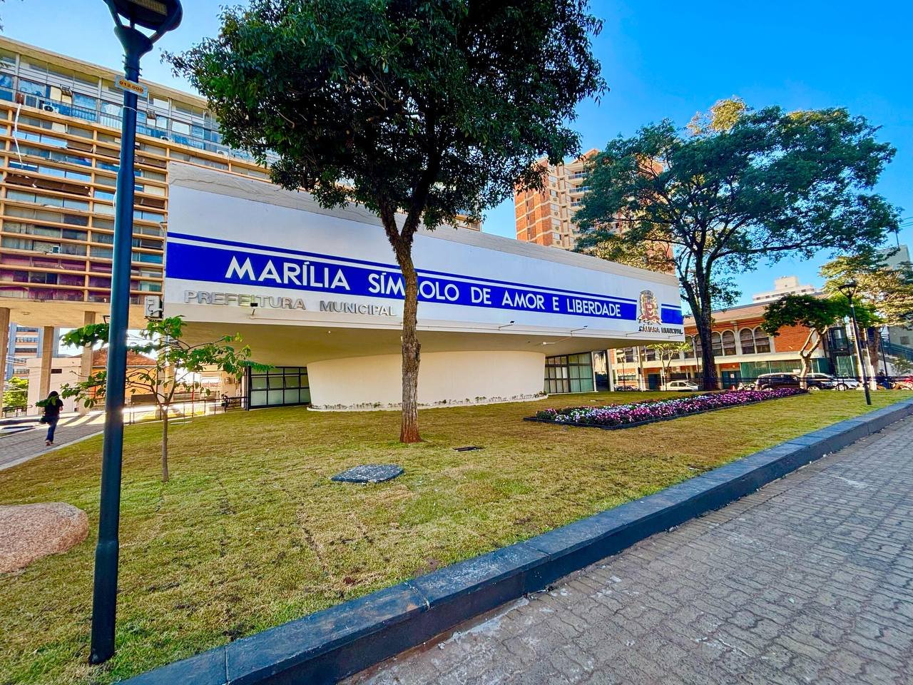 05-08 Prefeitura faz ajuste nos gastos para assegurar o cumprimento das obrigações contratuais e constitucionais