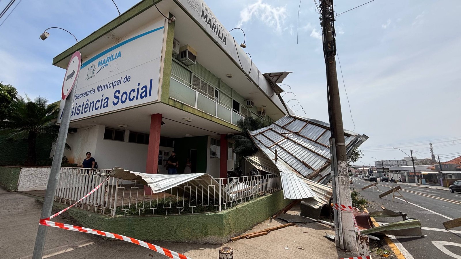 23-09 Prefeitura de Marília minimiza transtornos causados pelo temporal desta segunda-feira6 - secretaria Assistência