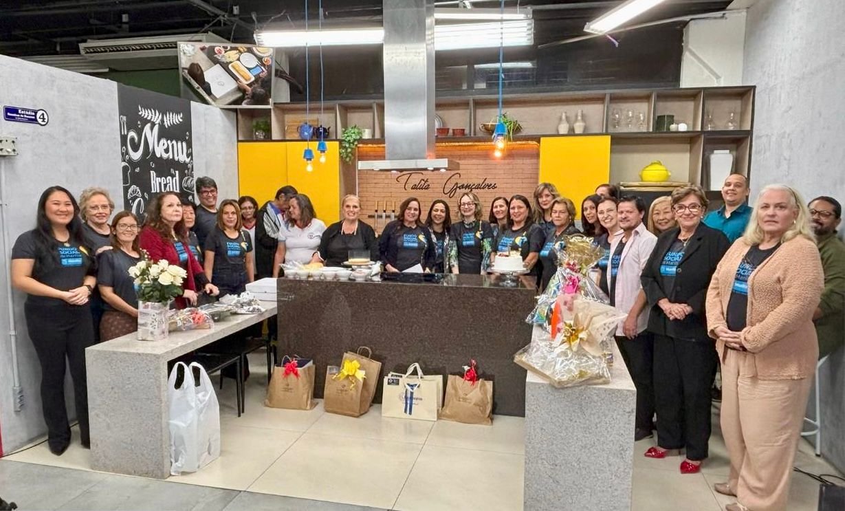 12-11 Fundo Social de Marília lança campanha ‘Esquenta Coração – Natal Solidário 2025’ em parceria com a TV Marília