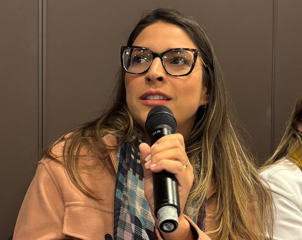 28-11 Forum da Inclusão Marília oara todos Hélide Parrera