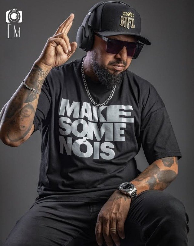 27-02 CarnaBarros acontece neste domingo no Poly da Papelamar, na zona Norte de Marília2 DJ Xandão