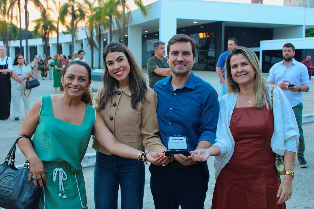 18-03 Prêmio Excelência Educacional Revisado (2)
