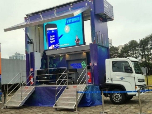 d3cf0633-3c3d-47e0-802c-6cad123033c0