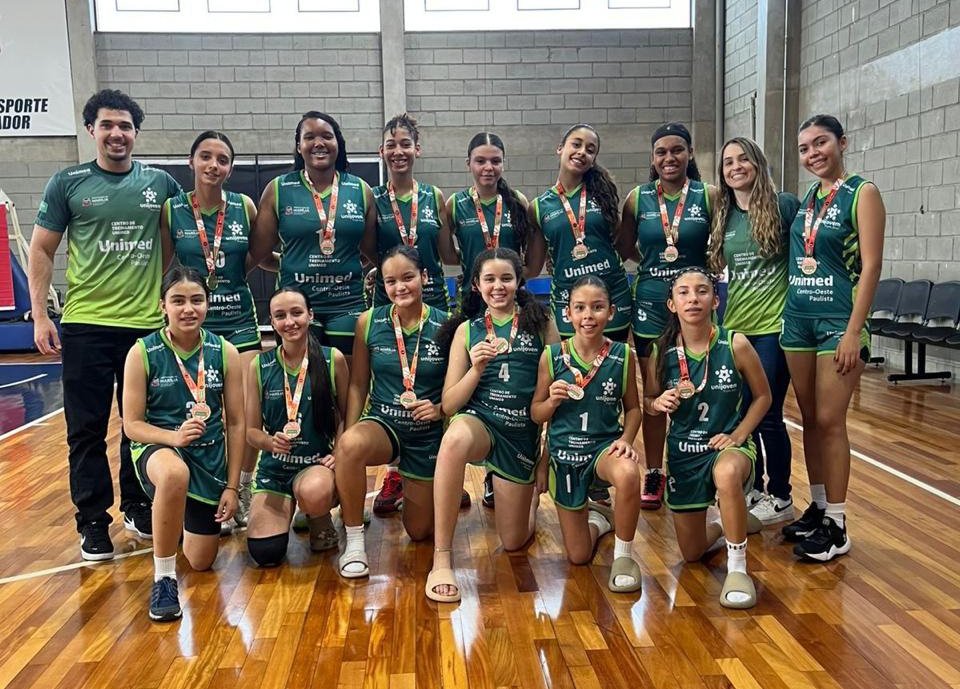 16-04 Fim de semana tem Handebol, Futebol e Basquete em Marília3