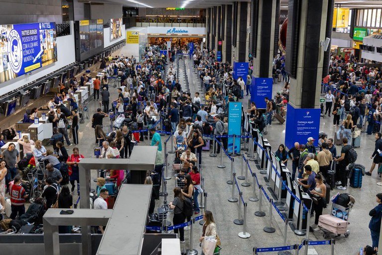 6f1b9952-8d29-4ed8-b1dc-88f0acdfca3d