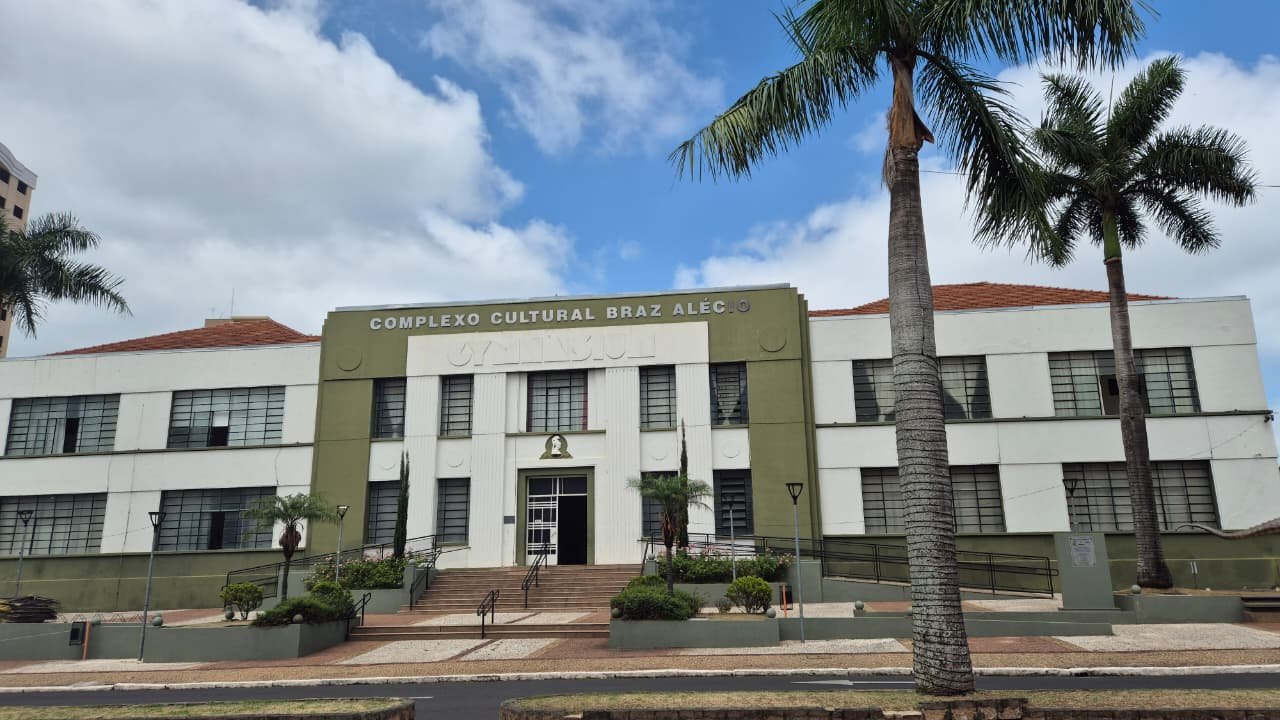 06-05 Marília é destaque estadual em consumo de Cultura (1)