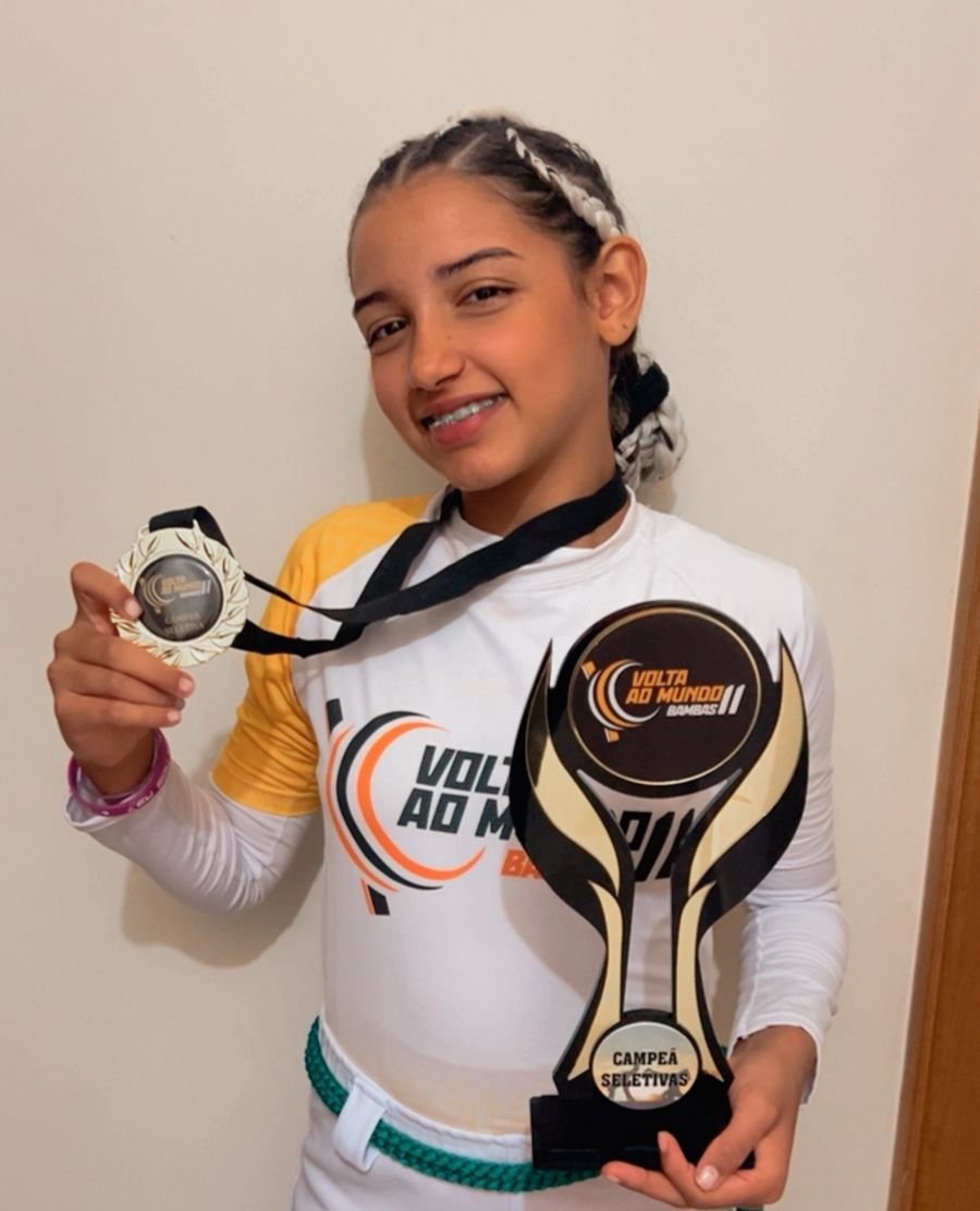 14-05 Capoeirista mariliense conquista título mundial no VMB em Brasília1