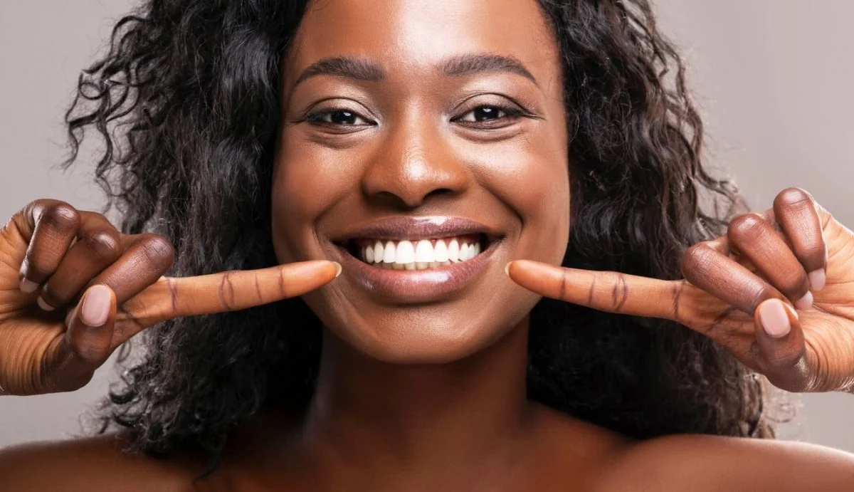 sorriso-branco-1-scaled-1