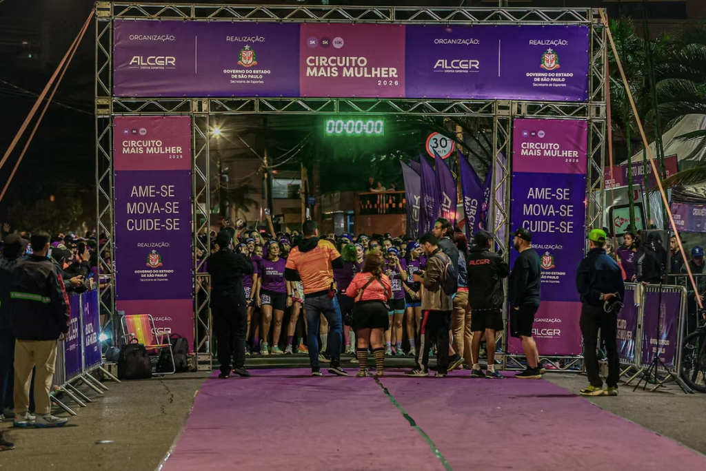 30-09 Marília recebe etapa de corrida noturna do Circuito Mais Mulher2
